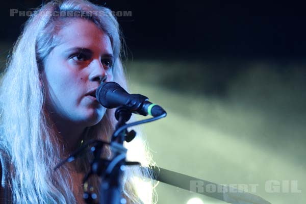 MARIKA HACKMAN - 2015-02-16 - PARIS - Badaboum - 